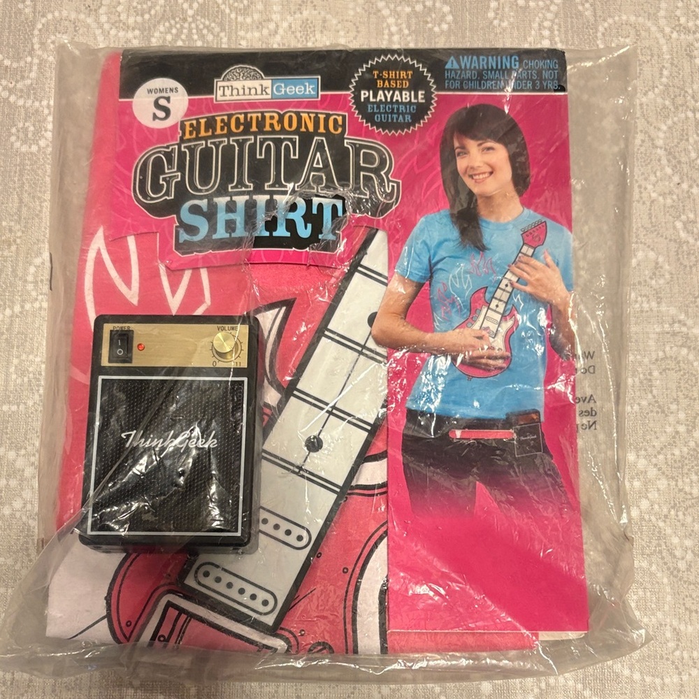 NWT Old Navy Think Geek Guitar Shirt UNTESTED women’s sz S perfect for a costume